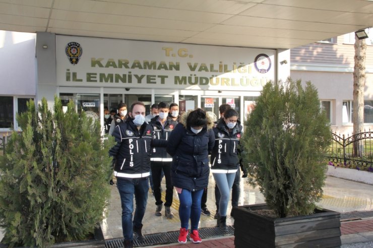 Karaman'da silah ve uyuşturucu ticareti sanıklarına 30 yıla kadar hapis cezası