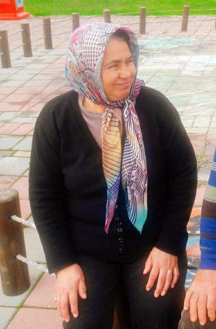 Yaya geçidinde motosikletin çarptığı kadın öldü