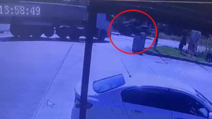 TIR ile çarpışan kepçenin operatörü öldü