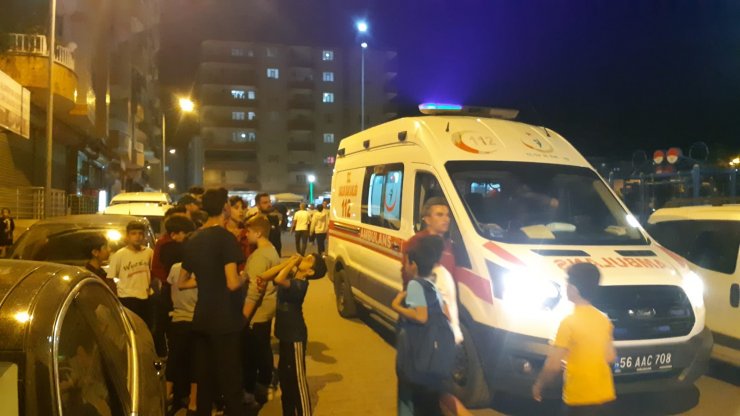 İki grup arasında silahlı kavga