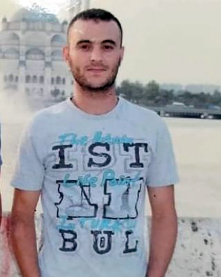 Telefon cinayeti! Sattığı telefonun parasını alamayınca arkadaşının ensesinden vurdu