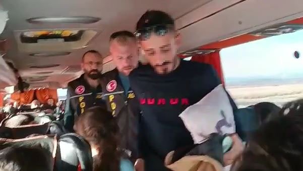 Diyarbakır'daki 'Sondaj' operasyonunda 10 tutuklama