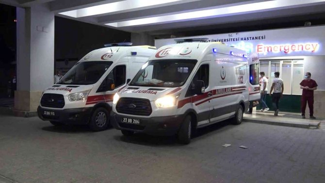 Elazığ'daki bıçaklı kavgada 14 yaşındaki çocuk öldü, 2 kişi yaralandı