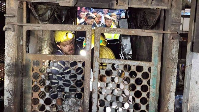 Maden ocağındaki patlamada ölenlerin sayısı 25’e yükseldi