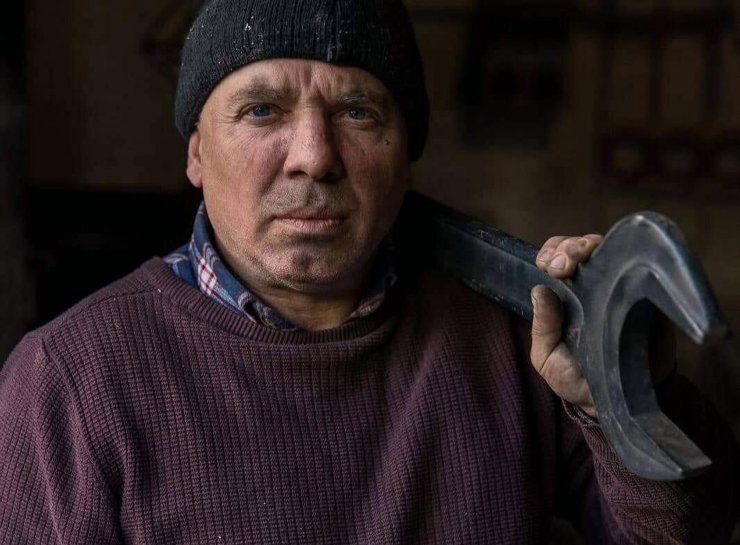 Kiracısı ile ortak kullandığı dükkanda ölü bulundu