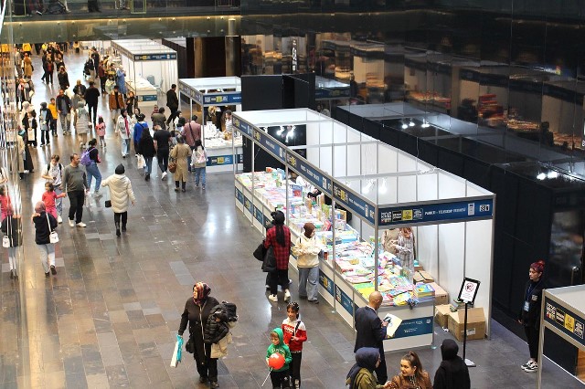 kitap-fuari-14.jpg