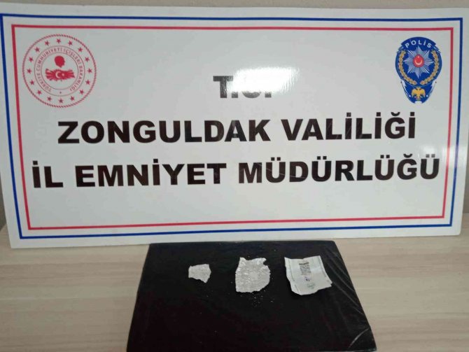 Zonguldak'ta uyuşturucudan 5 kişiye gözaltı