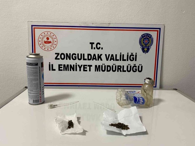 Zonguldak'ta uyuşturucudan 5 kişiye gözaltı