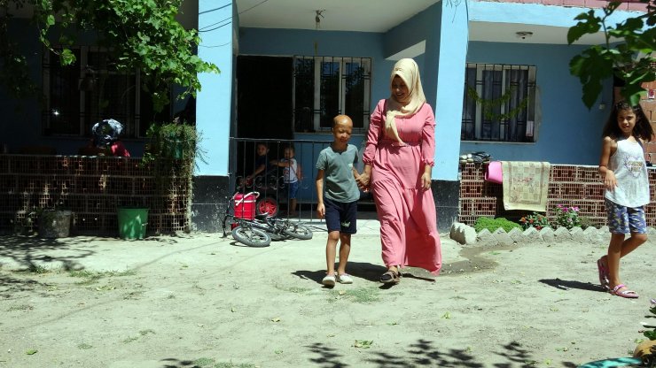 8 yaşındaki Halil'e 3'üncü kez doku nakli yapılacak