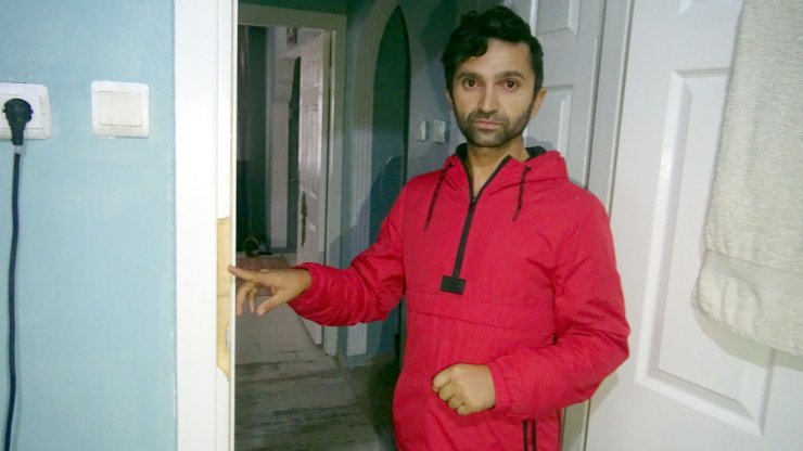 "Polis" diyerek eve girdiler, dehşeti yaşattılar