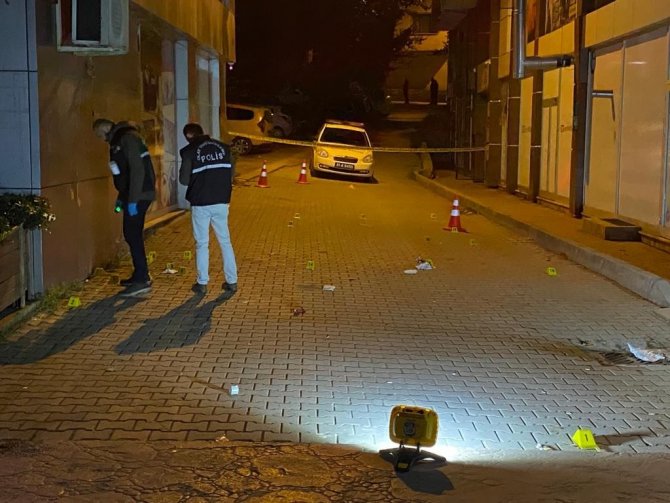 Muhtar, babasını vuran şahsı öldürdü