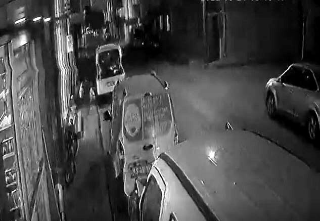 Köpekten kaçan 7 yaşındaki Eren'e araba çarptı