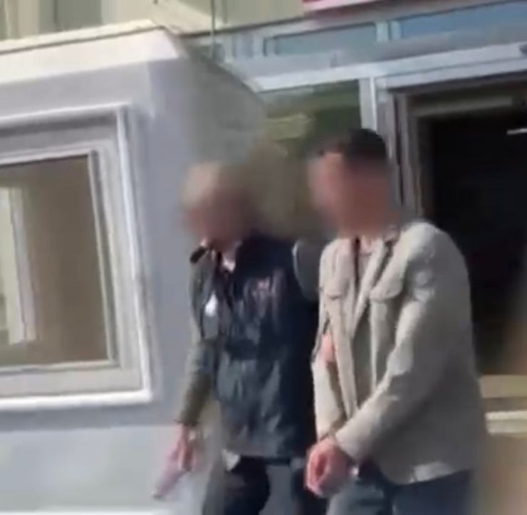 Eylem yapmak Türkiye'ye gelen terörist yakalandı