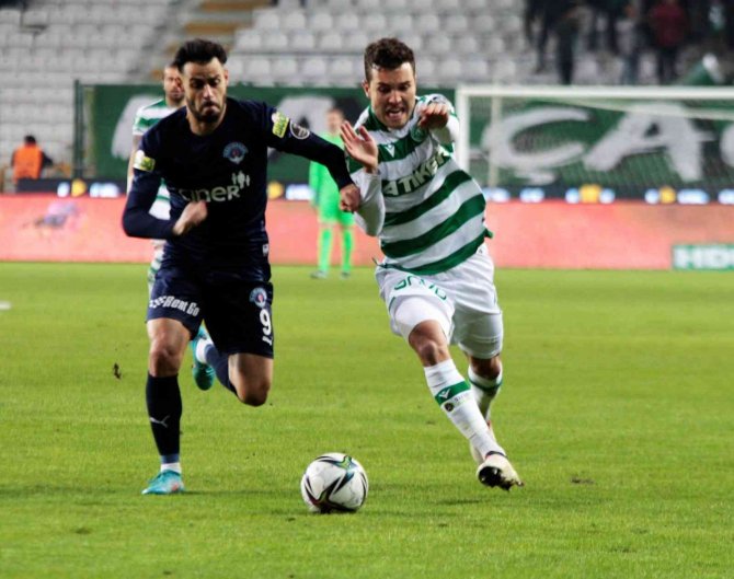 Konyaspor, Kasımpaşa'ya üstün