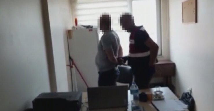 Sahte çek operasyonu: 2 kişi tutuklandı