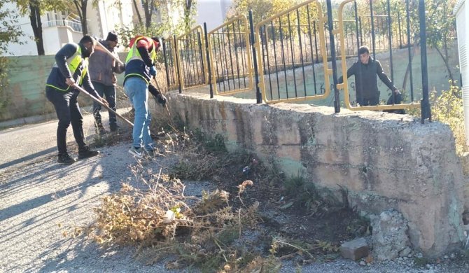 Bayburt’ta sonbahar temizliği