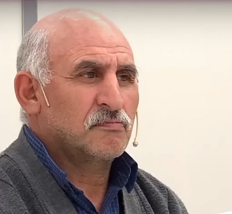 Birlikte yaşayıp ayrıldığı kadını çocuğunun gözü önünde bıçakladı