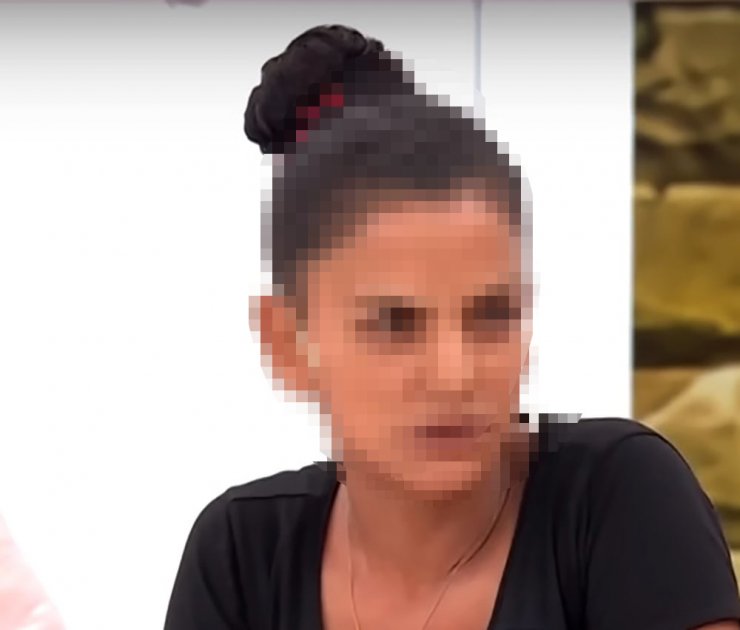 Birlikte yaşayıp ayrıldığı kadını çocuğunun gözü önünde bıçakladı