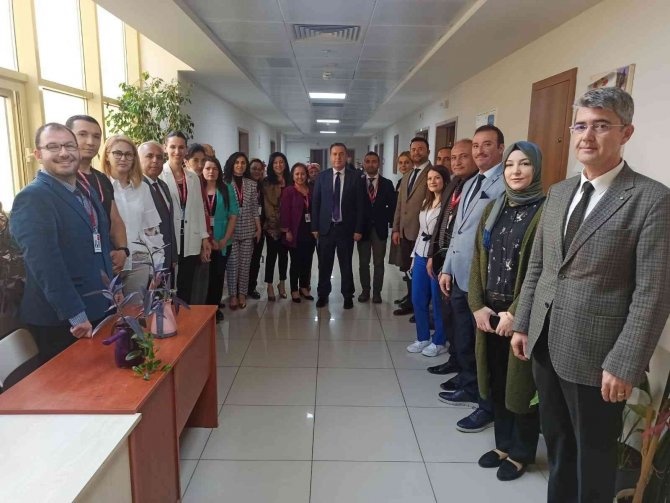 Hastalardan el emeği ve göz nuru sergisi