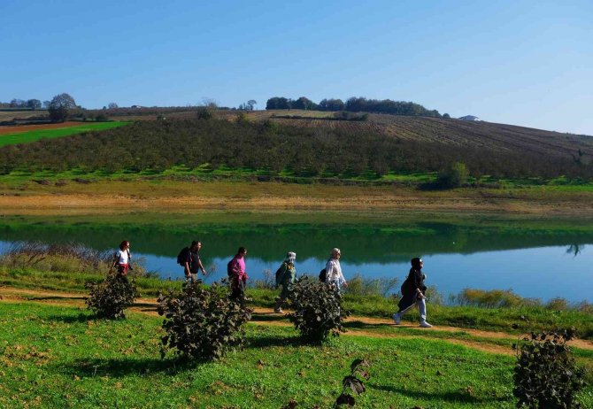Doğa tutkunları sonbaharın her tonunu keşfetti