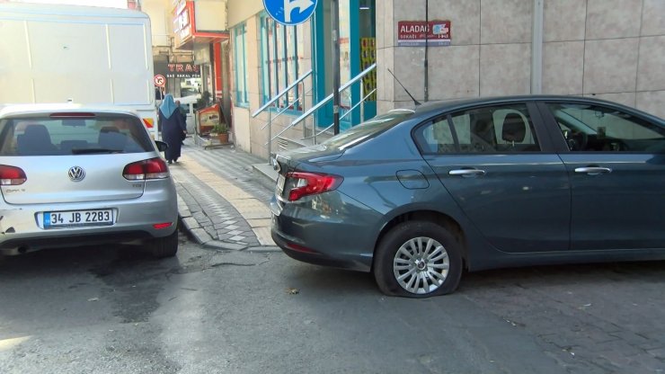 10 otomobilin lastiklerini öyle bir sebeple kesti!