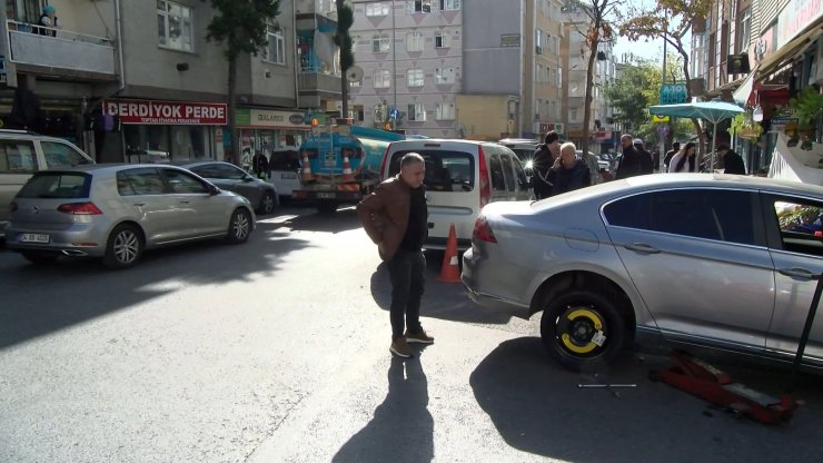 10 otomobilin lastiklerini öyle bir sebeple kesti!