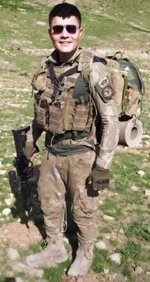 Şehit Mustafa Öztürk köyünde son yolculuğuna uğurlandı