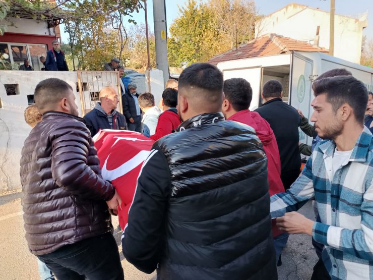 Askere gideceği gün trafik kazasında öldü