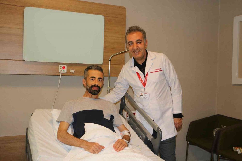 Mide şikayeti ile gitti, böbreğinde 60 santim kist çıktı