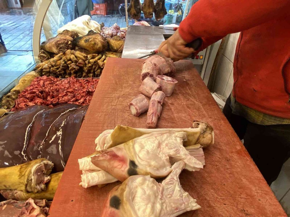 Konya'da havalar soğudu! Hastalıklara deva doğal antibiyotiğe ilgi arttı