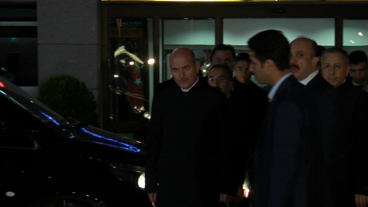 Bakan Soylu bombalı saldırıya ilişkin çalışmaları emniyette takip etti