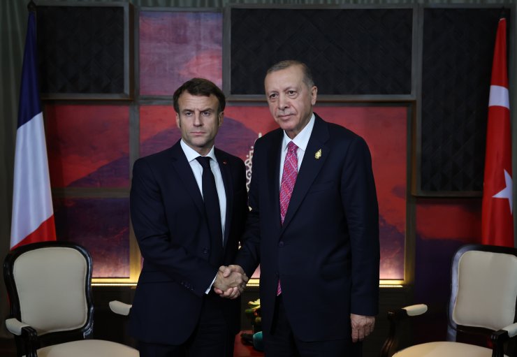 Cumhurbaşkanı Erdoğan, Macron ile görüştü