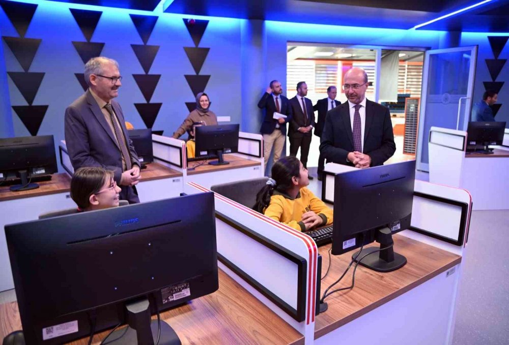 Pekyatırmacı: “En değerli yatırım insana yapılan yatırımdır”