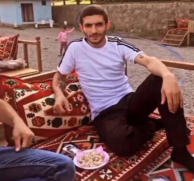 Ağabeyini kurşunlardan korumak isterken hayatını kaybetti