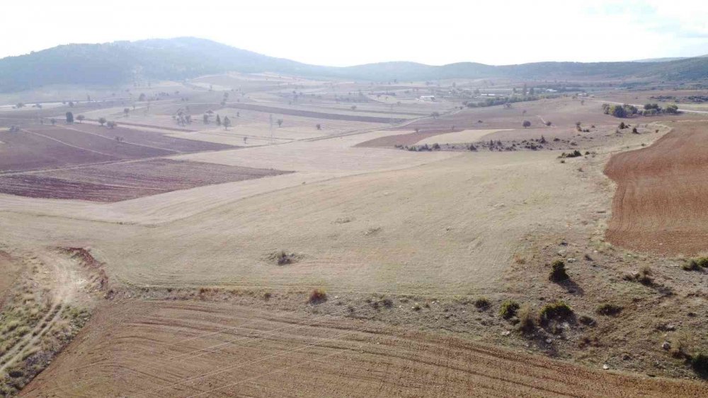 Konya’da bir türlü gelmeyen yağışlar için eller semaya kalktı