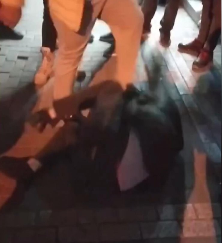 15 yaşındaki kıza şantaj yaptığı iddia edilen şüpheli gözaltına alındı