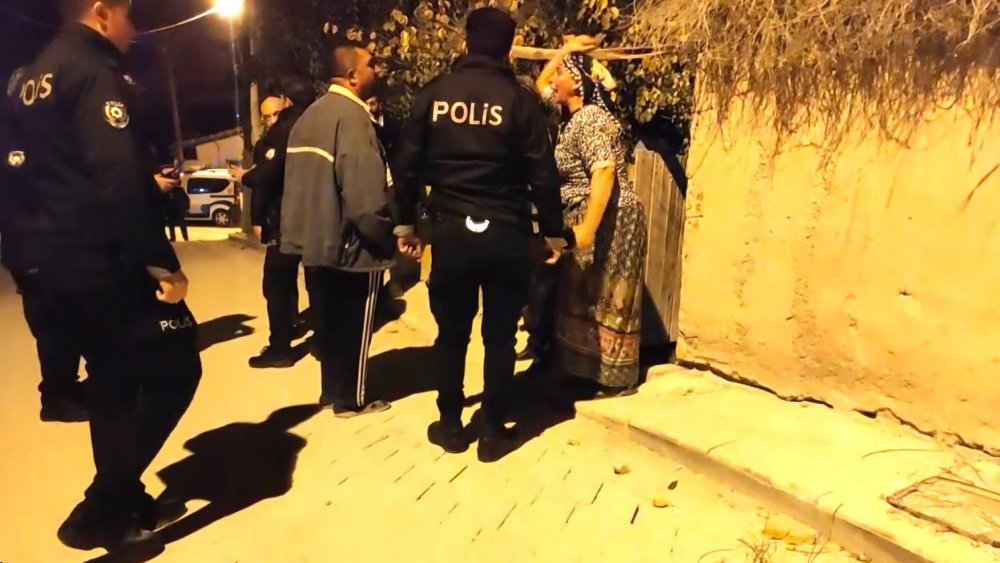 Komşuların kanlı kavgasında bıçaklar konuştu, tehditler havada uçuştu