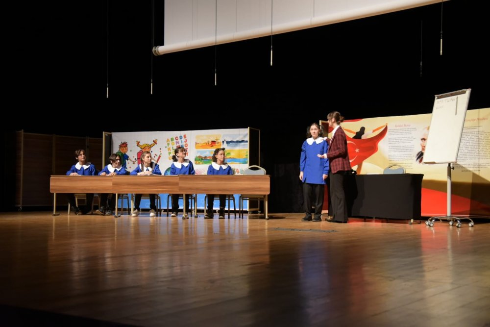 Konya’da Öğretmenler Günü kutlandı