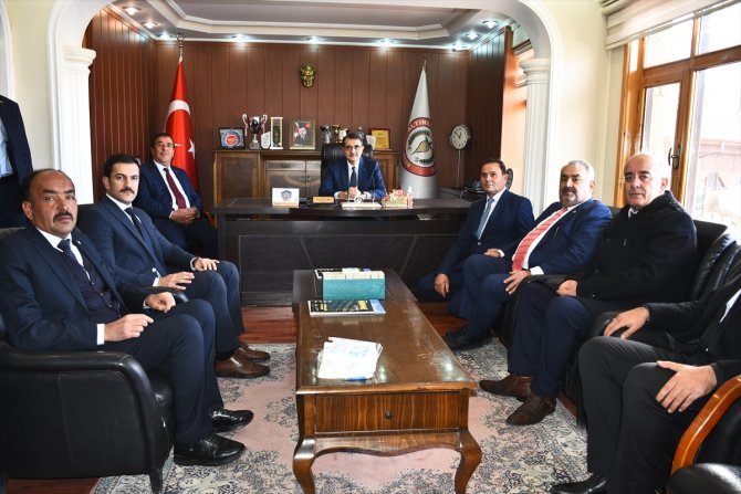 Enerji Bakanı Dönmez, Konya ilçelerinde