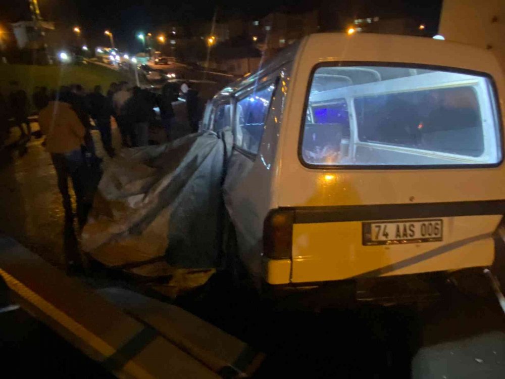 Aracıyla ilerlerken hayatının şokunu yaşadı