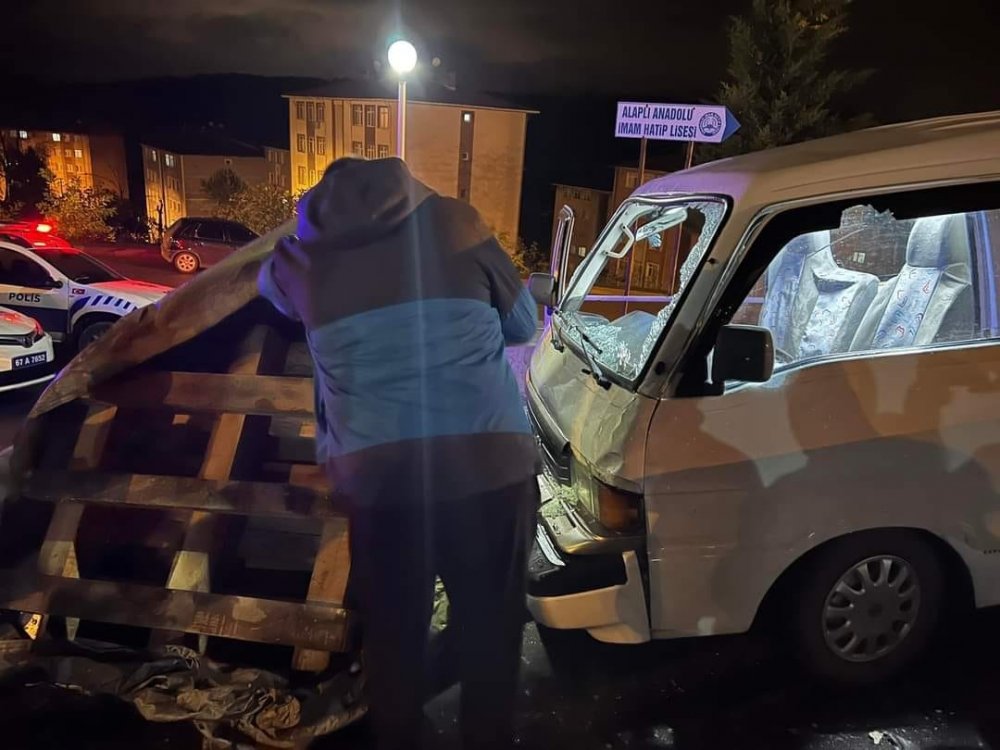 Aracıyla ilerlerken hayatının şokunu yaşadı