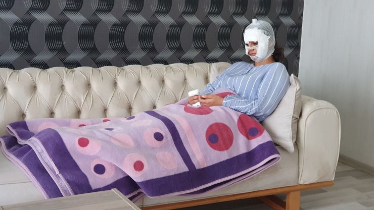 Eşini bıçakladı, tutuklandı