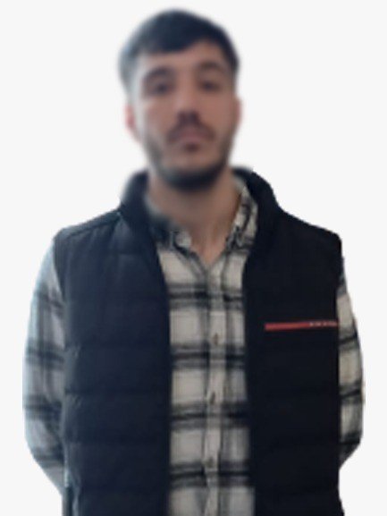 Önce anahtarı, sonra otomobili çaldı