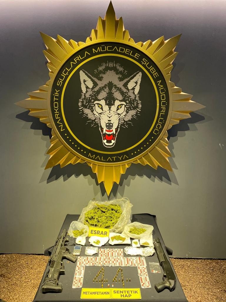 Oyuncak bebeklerde uyuşturucu sevkiyatı