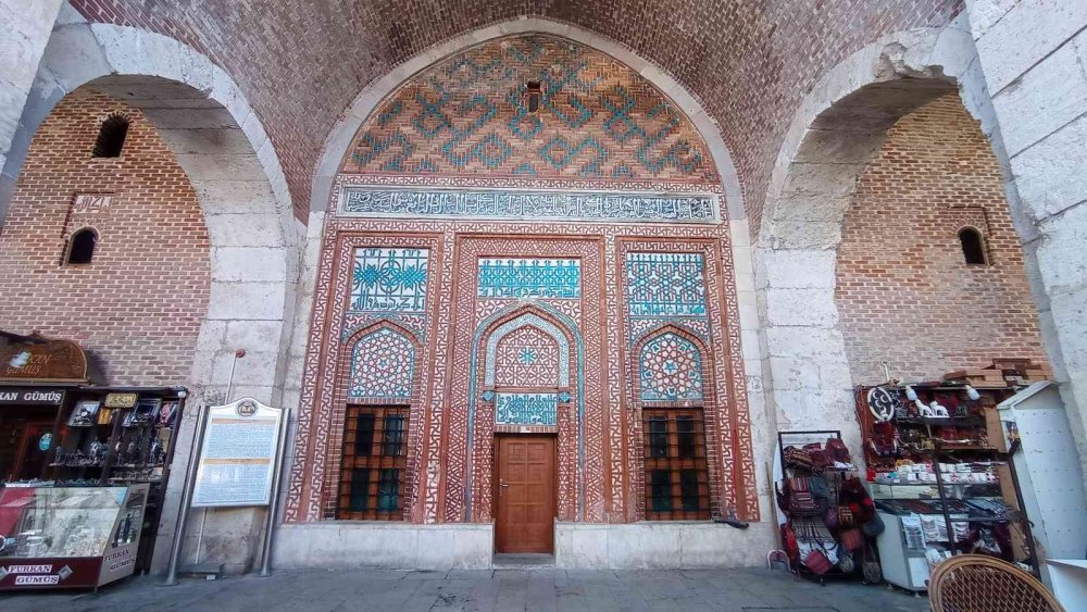 Tüm hazırlıklar Konya'da yapıldı ama... Selçuklu sultanının asırlardır gerçekleşmeyen vasiyeti