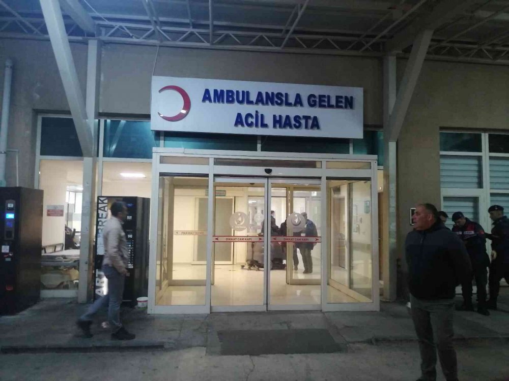 50 öğrenci gıda zehirlenmesi şüphesi ile hastaneye sevk edildi