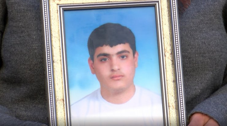 Evlat nöbetine bir aile daha katıldı