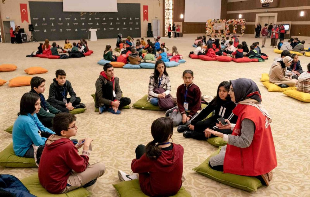 Karatay Kent Konseyi Çocuk Meclisi’nden “Karatay Çocuk Şenliği”