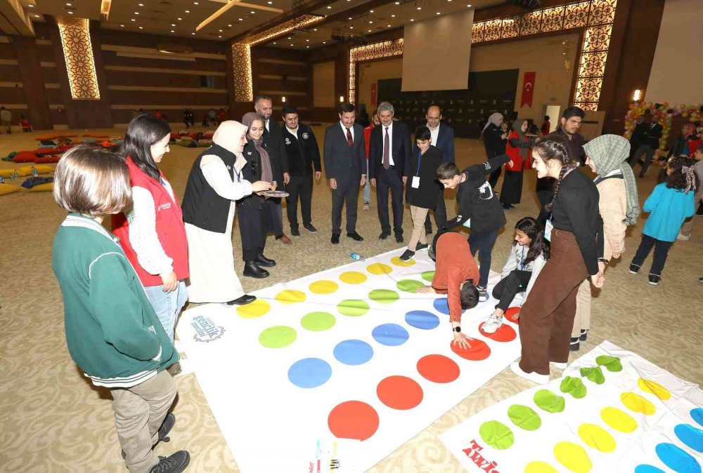 Karatay Kent Konseyi Çocuk Meclisi’nden “Karatay Çocuk Şenliği”