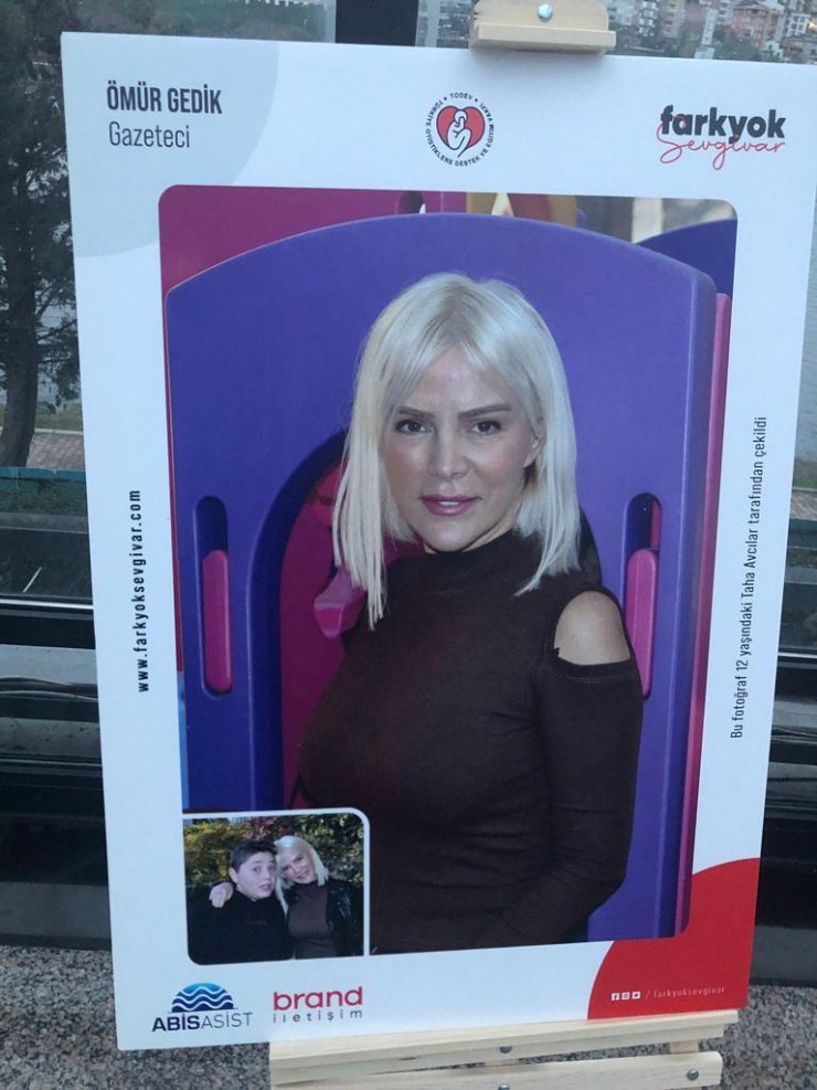 Ünlü isimler, otizmli çocuklar için objektif karşısına geçti